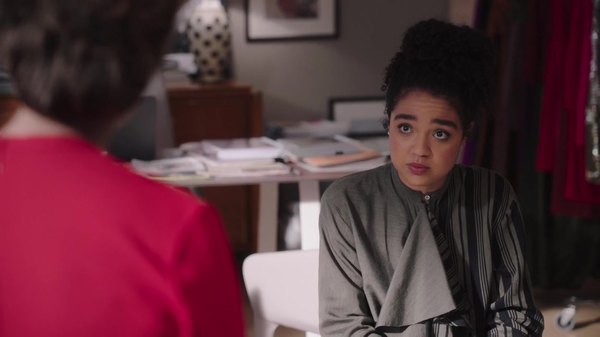 Screencaps of The Bold Type Season 1 Episode 8