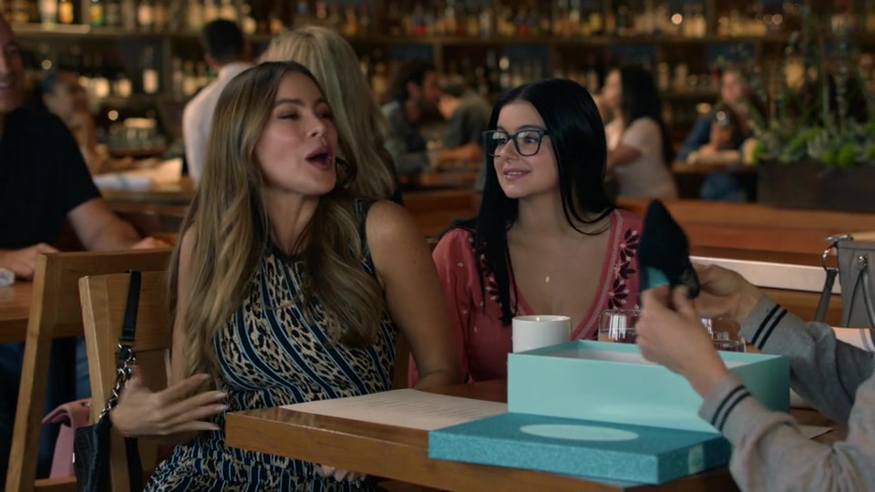 Screencaps of Modern Family Season 10 Episode 8