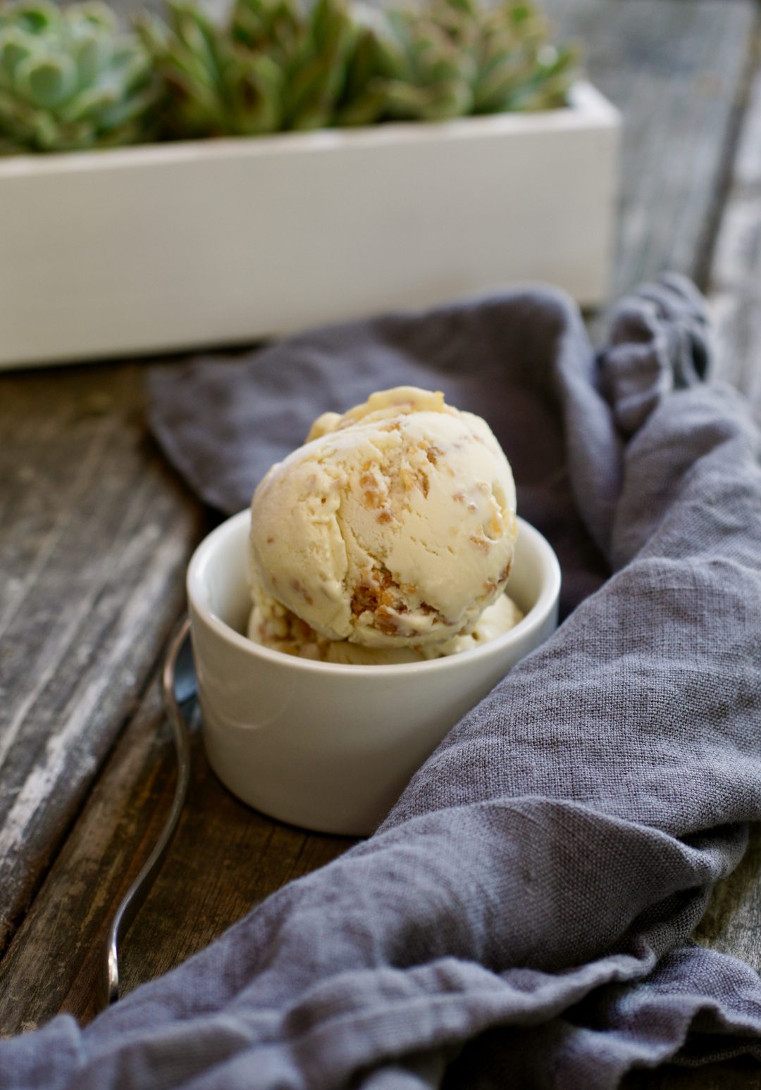 Bourbon And Corn Flakes Ice Cream (Secret Breakfast) SIMMER + SAUCE