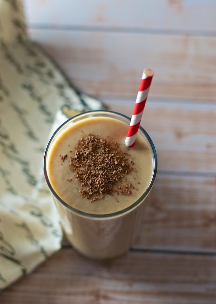 Date and Chikoo Smoothie - This nutritious blended drink made from Date and Chikoo (Sapota) is a great treat for anytime of the day