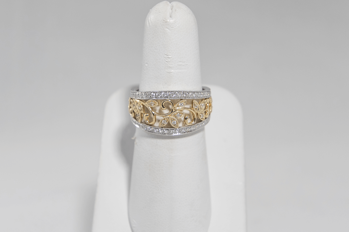 FINE JEWELRY SALES Simms Jewelers