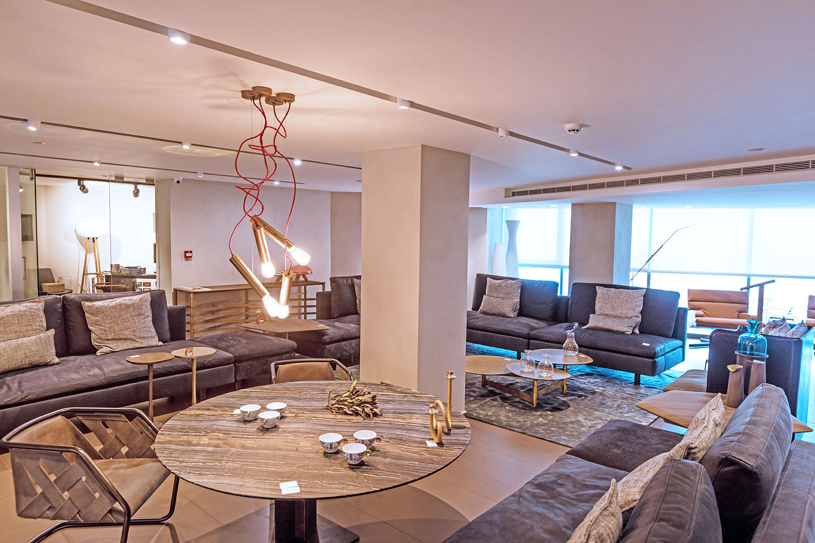 Maison Zen Showroom Simon Electric Center