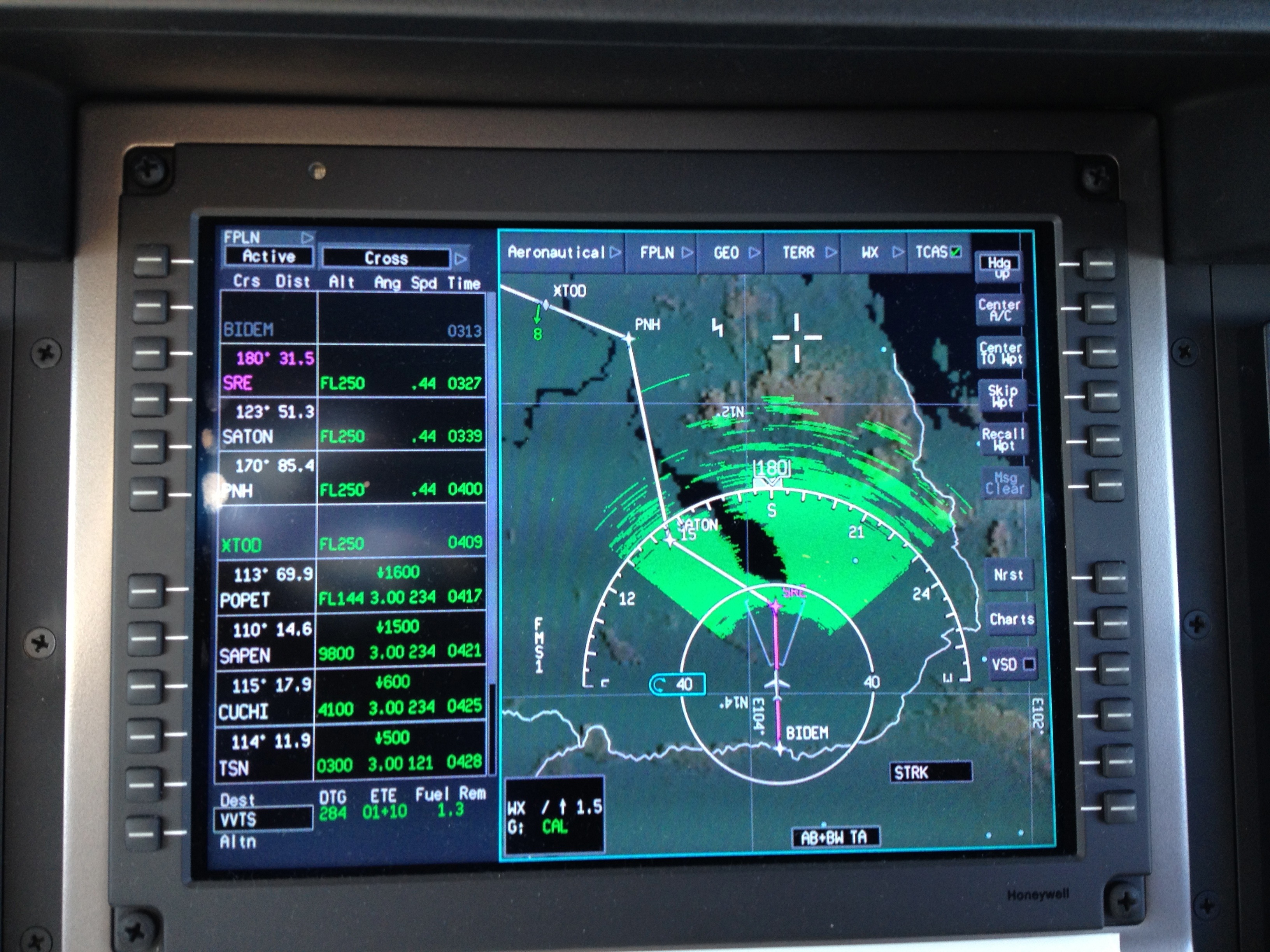 Lake Tonle Sap shows up clearly on the weather radar Simon Hackett
