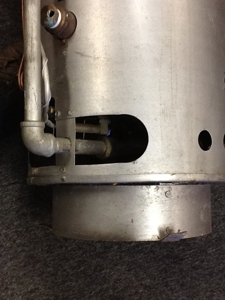900. Little giant hotomatic hot water heater. Model 3ht. 1500 new