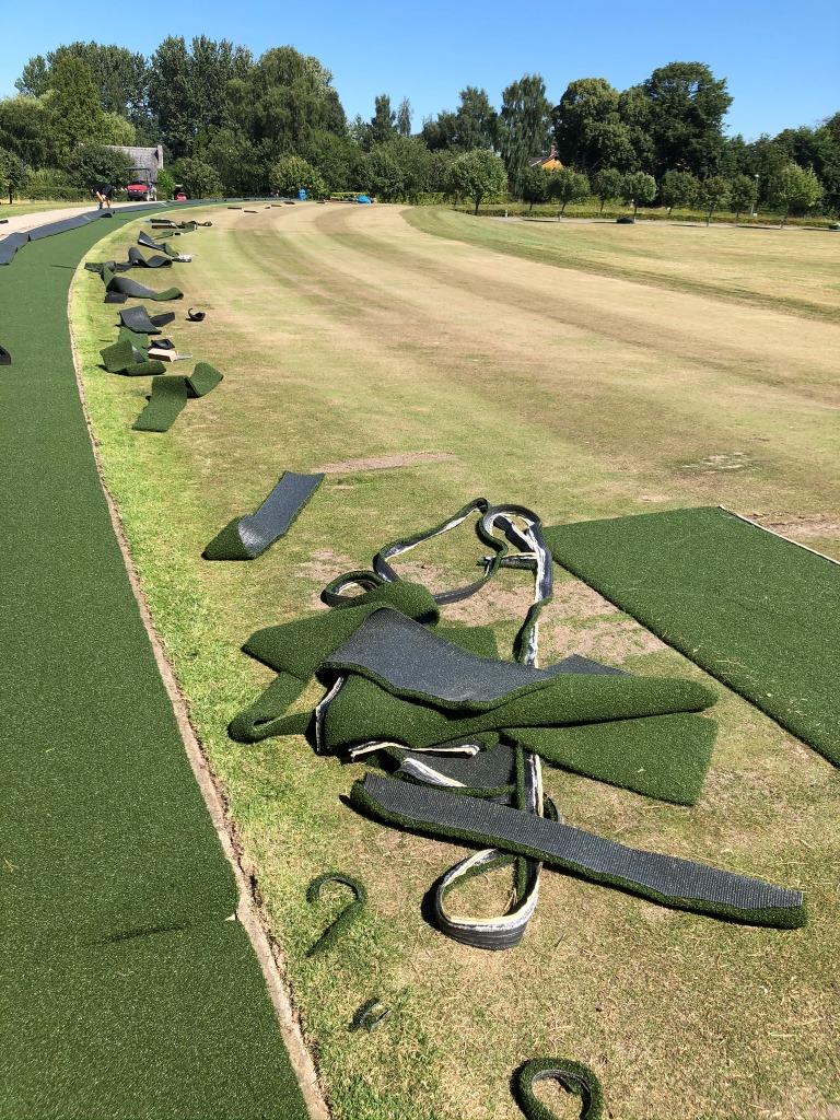 Driving Range Tee Simons Golf