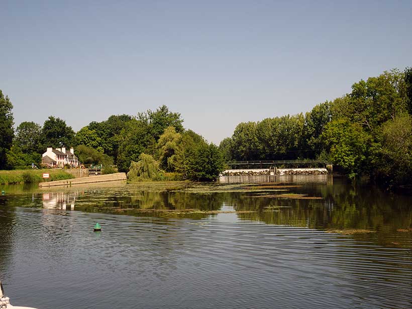 Bienvenue sur le site de Simonszand Plaisance Fluviale Canal de Nantes a Brest De Redon a