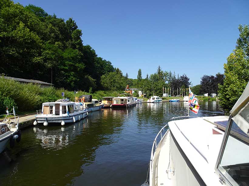 Bienvenue sur le site de Simonszand Plaisance Fluviale Canal de Nantes a Brest De Redon a