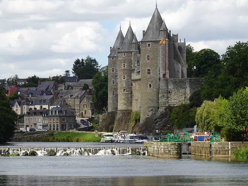 Bienvenue sur le site de Simonszand Plaisance Fluviale Canal de