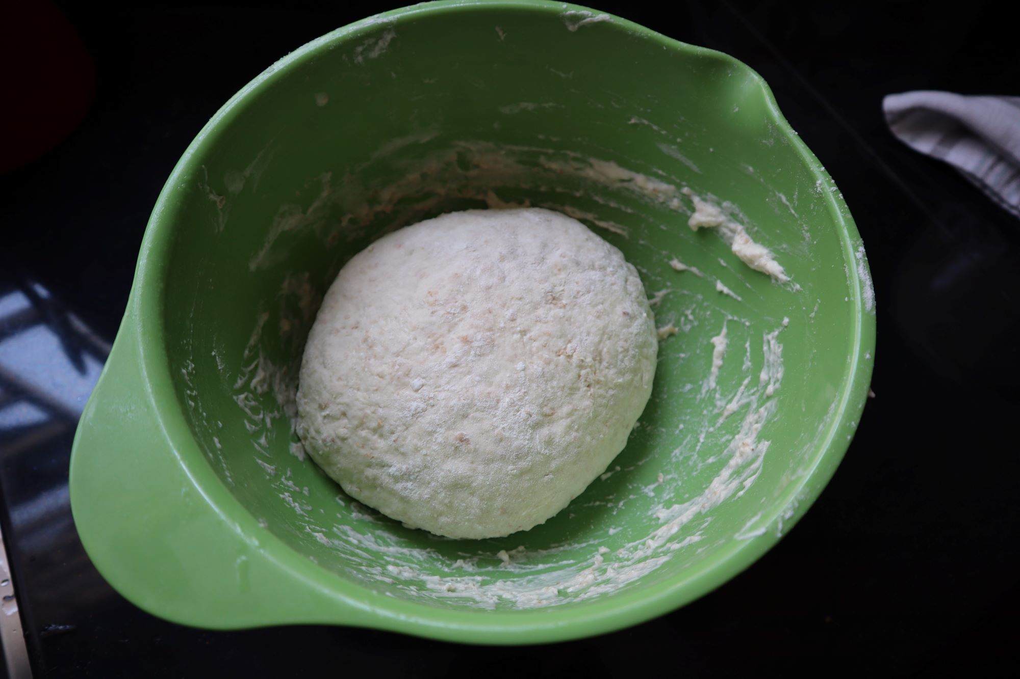 No Knead Oat Bread (Dutch Oven)