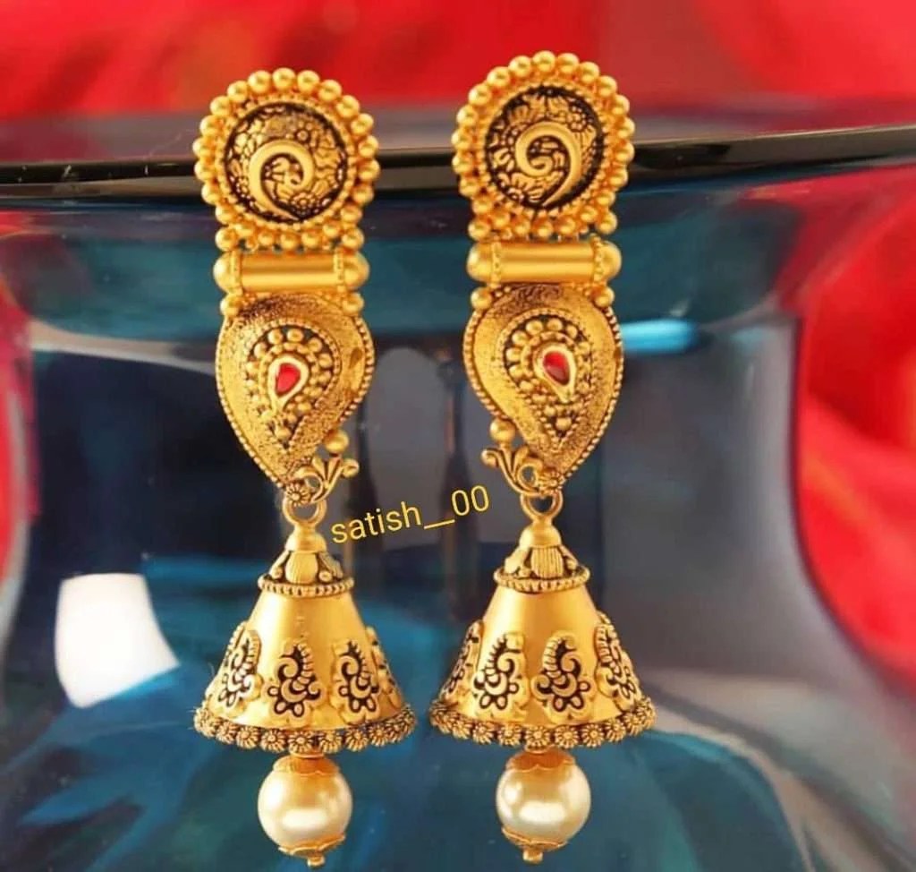 Gold wedding earring designs you will fall in love instantly Simple