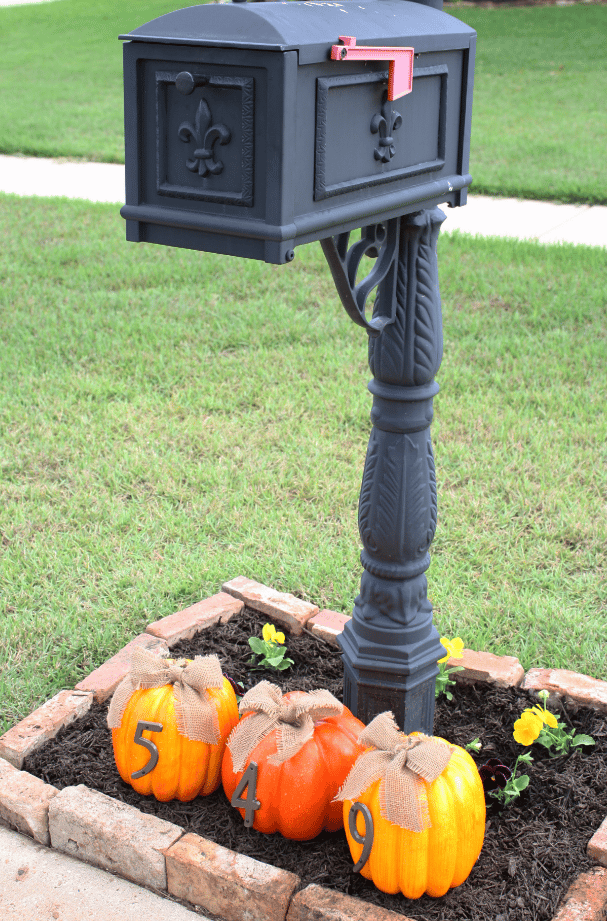 Get Ready for Fall Revamp Your Outdoor Space with These 2022 Decor Ideas!