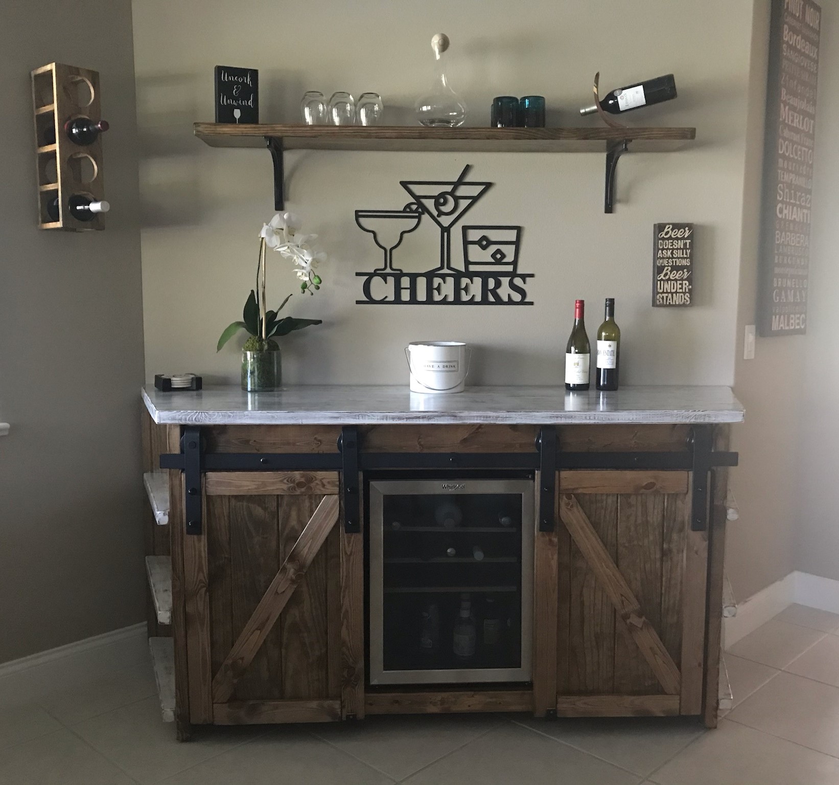 Liquor / Coffee Bar