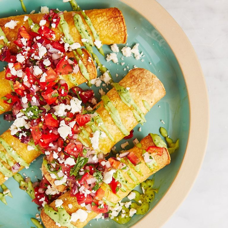 Taquitos de pollo picante Simplemente Recetas