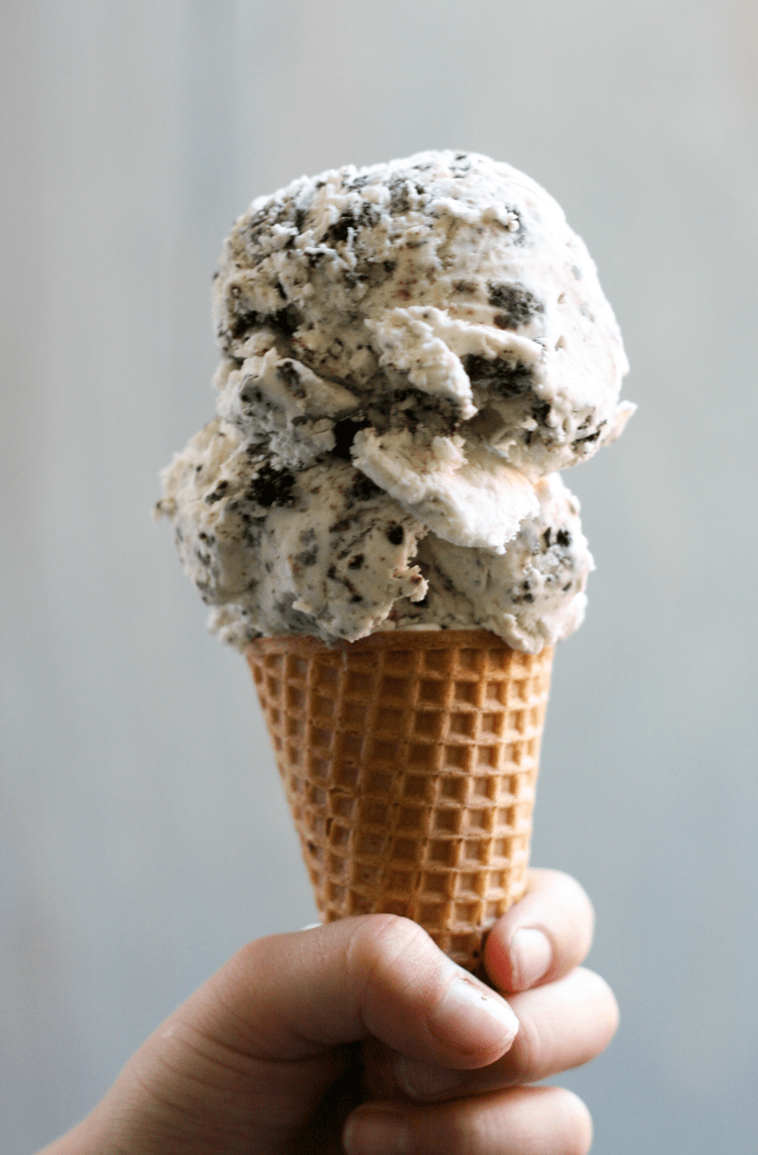 Three Ingredient No Churn Cookies and Cream Ice Cream