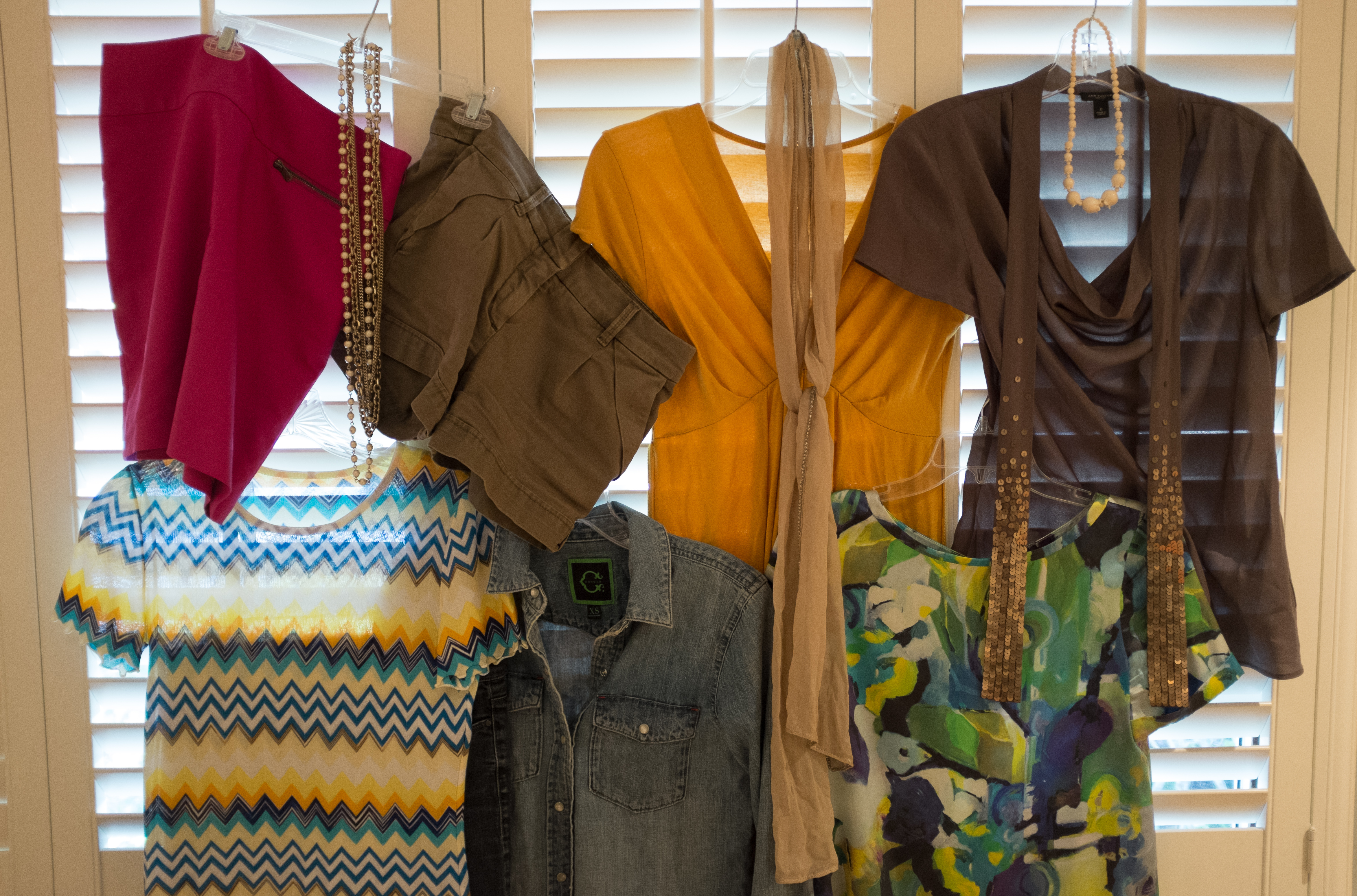 Wardrobe Project 333 and the Challenge of Minimalist Fashion