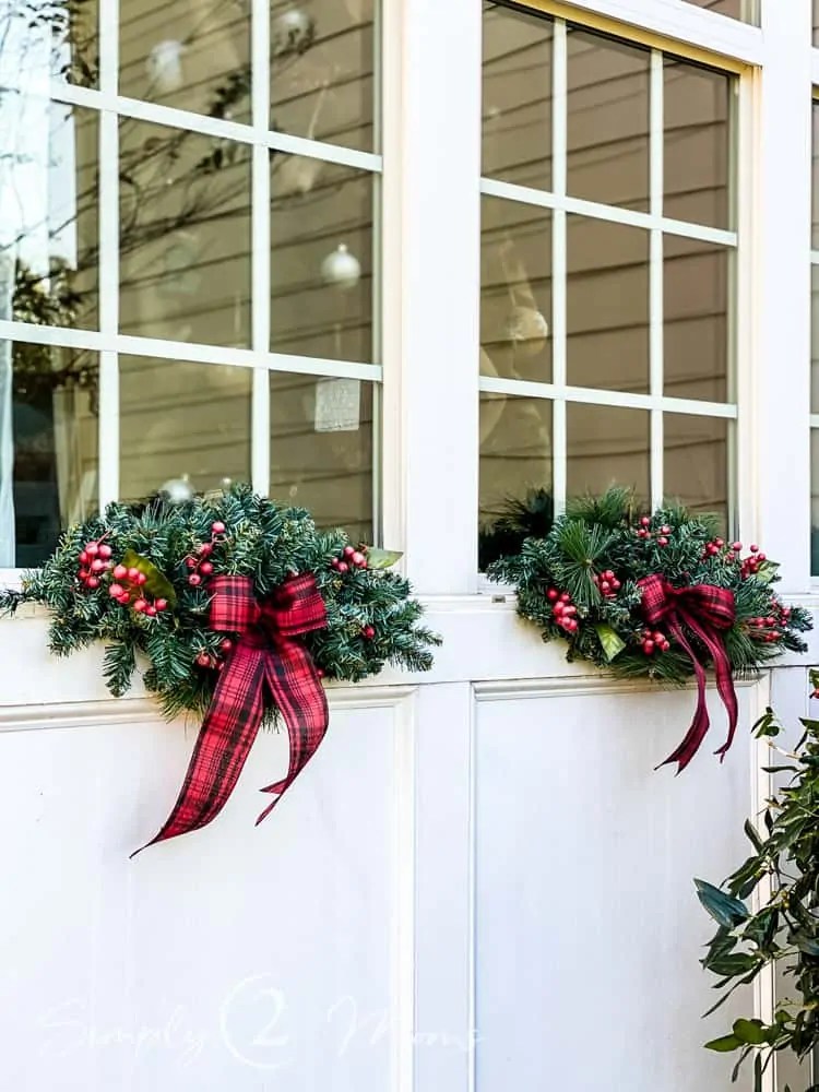 How to Repair Old Christmas Window Swags Simply2moms