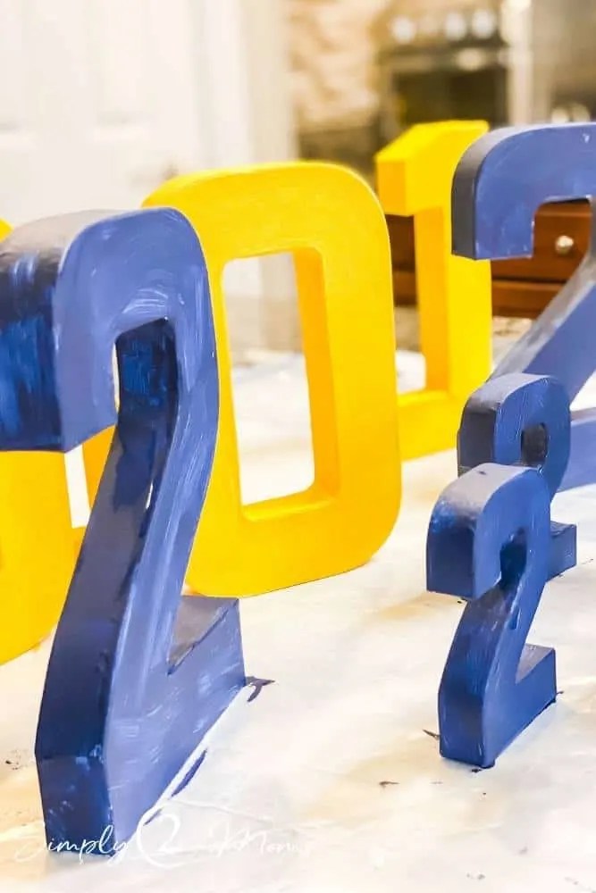 The Best Way to Paint Paper Mache Letters and Numbers