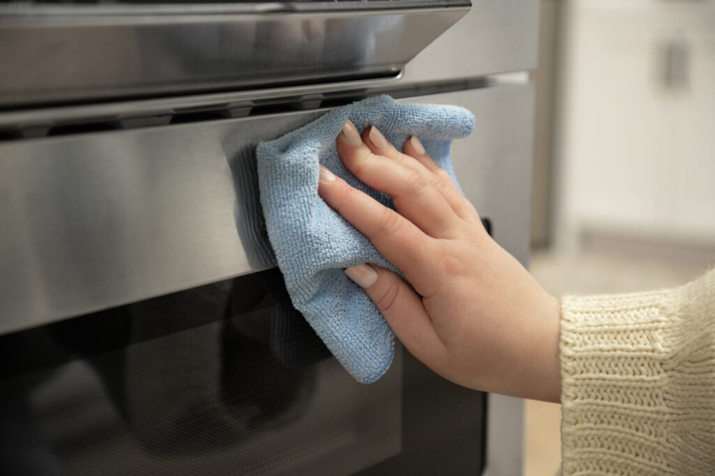 How Do You Clean a Microwave Drawer?