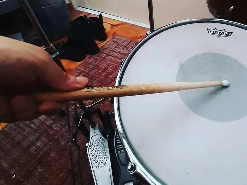 How to Play a Traditional Grip? Complete Review