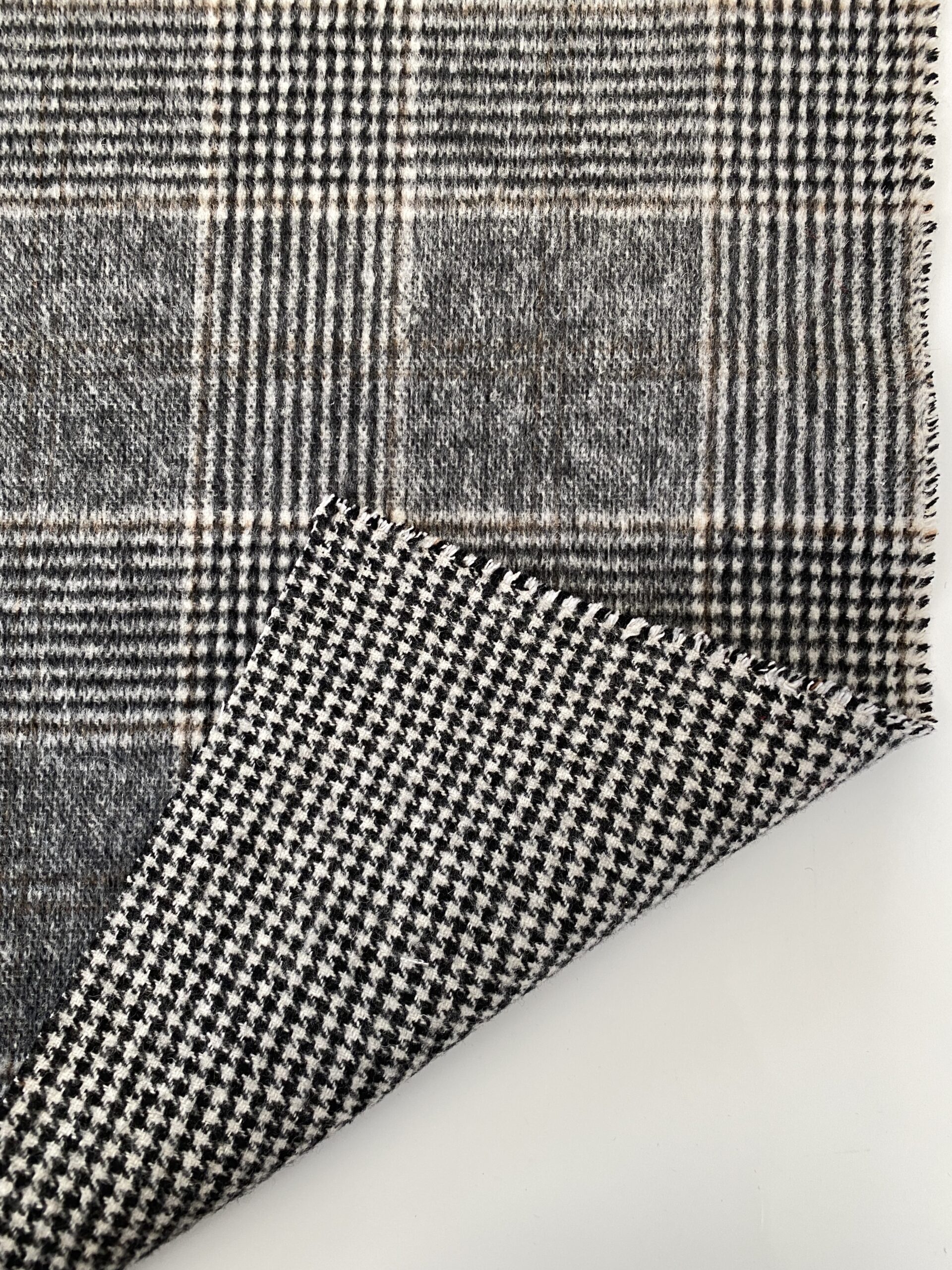 Deadstock double face wool Simply Fabrics