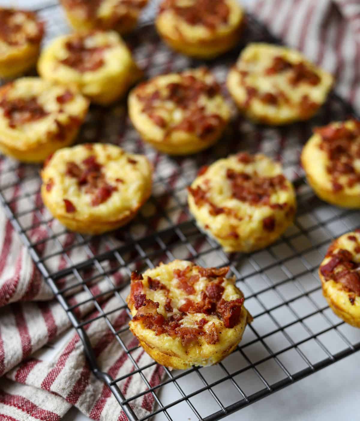 Bacon Gruyere Egg Bites (Starbucks Copycat Recipe) Simply Made Eats