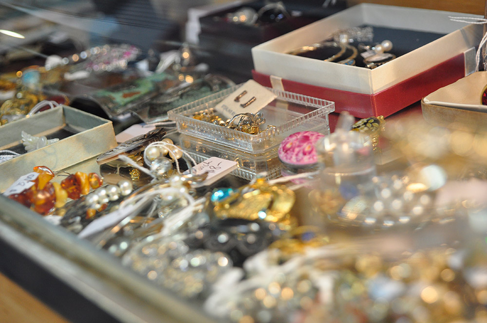 Simply Secondhand buys and sells quality Western Australian used