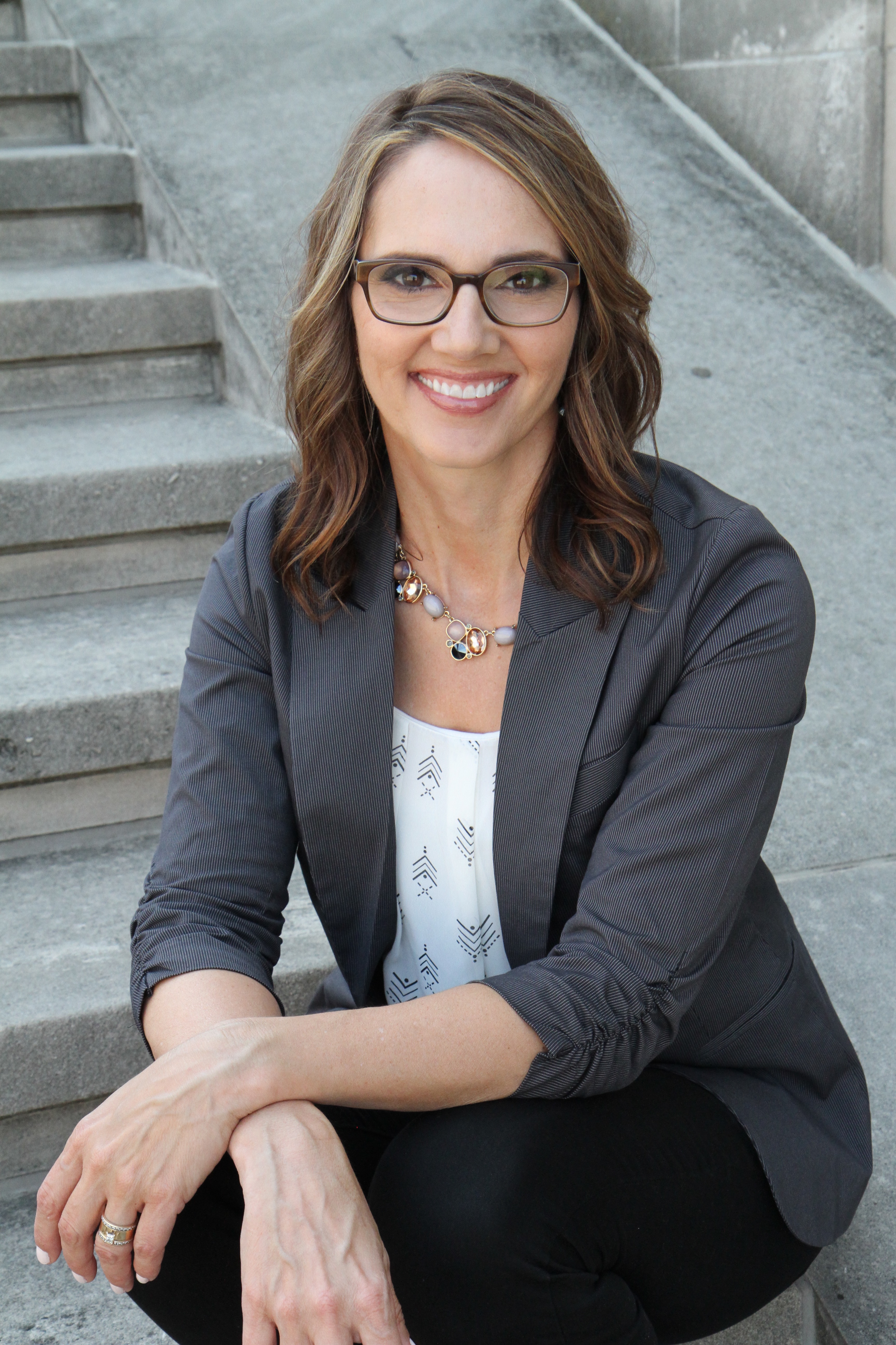 TracyHoth Simply Squared Away