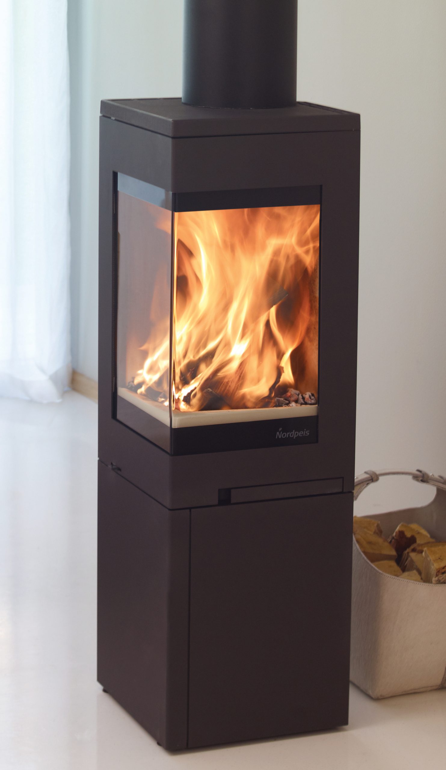 Nordpeis Quadro 2 Wood Burning Stove with base Simply Stoves