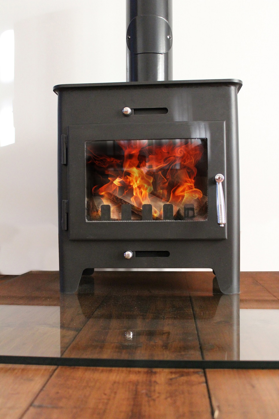 Saltfire ST1 Wood Burning Stove in Metallic Black Simply Stoves