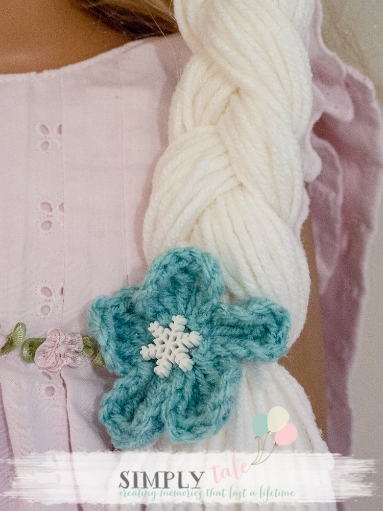 {DIY costume} Frozen Elsa crochet hat and tiara patterns Simply Tale