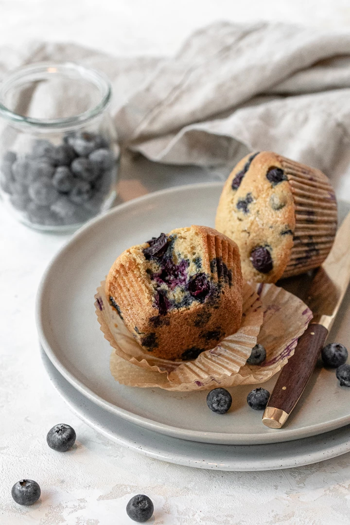 Easy Fluffy Blueberry Muffins Simply Unbeetable