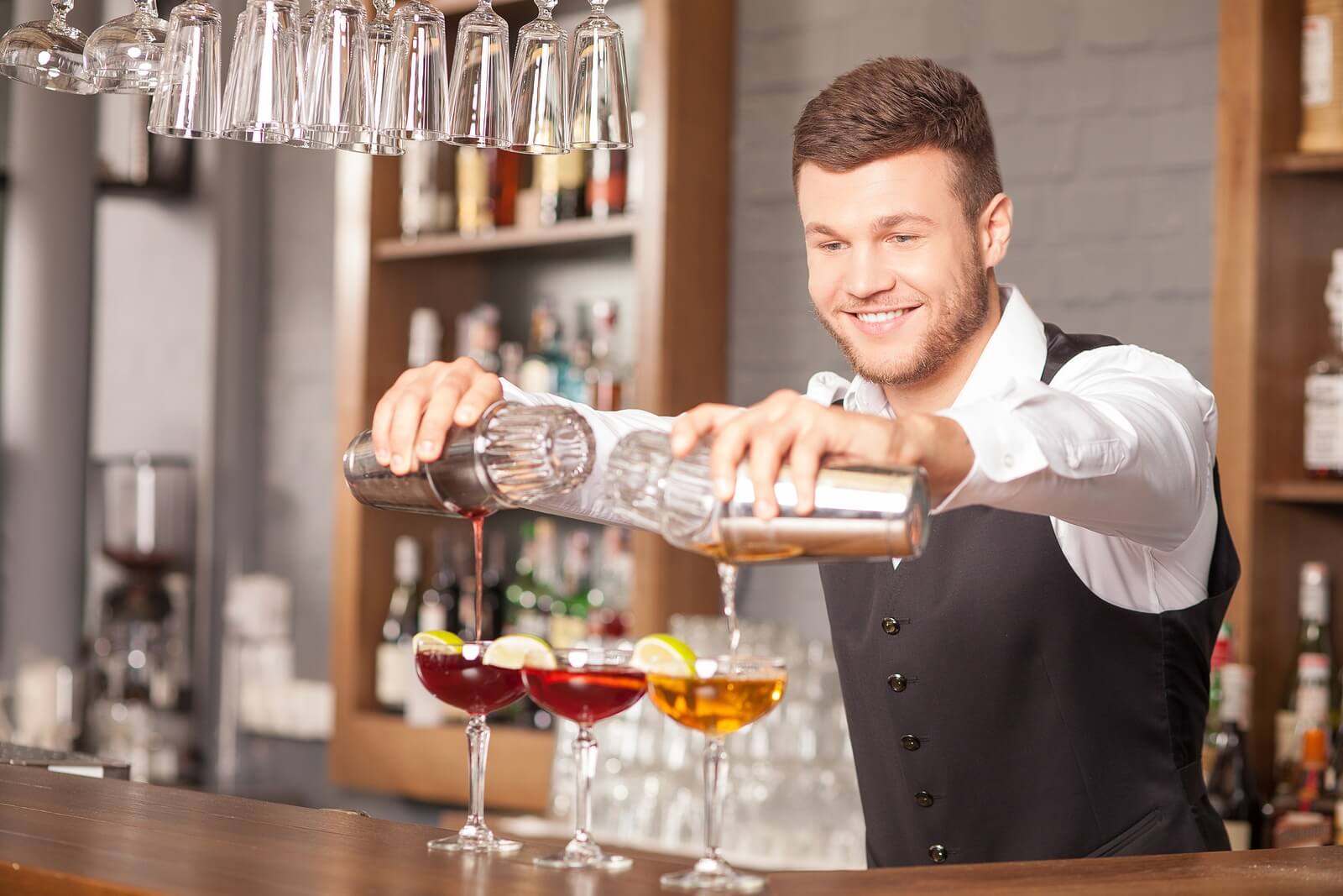 Θέλεις να γίνεις Barman; 5 ικανότητες που χρειάζεται να βελτιώσεις