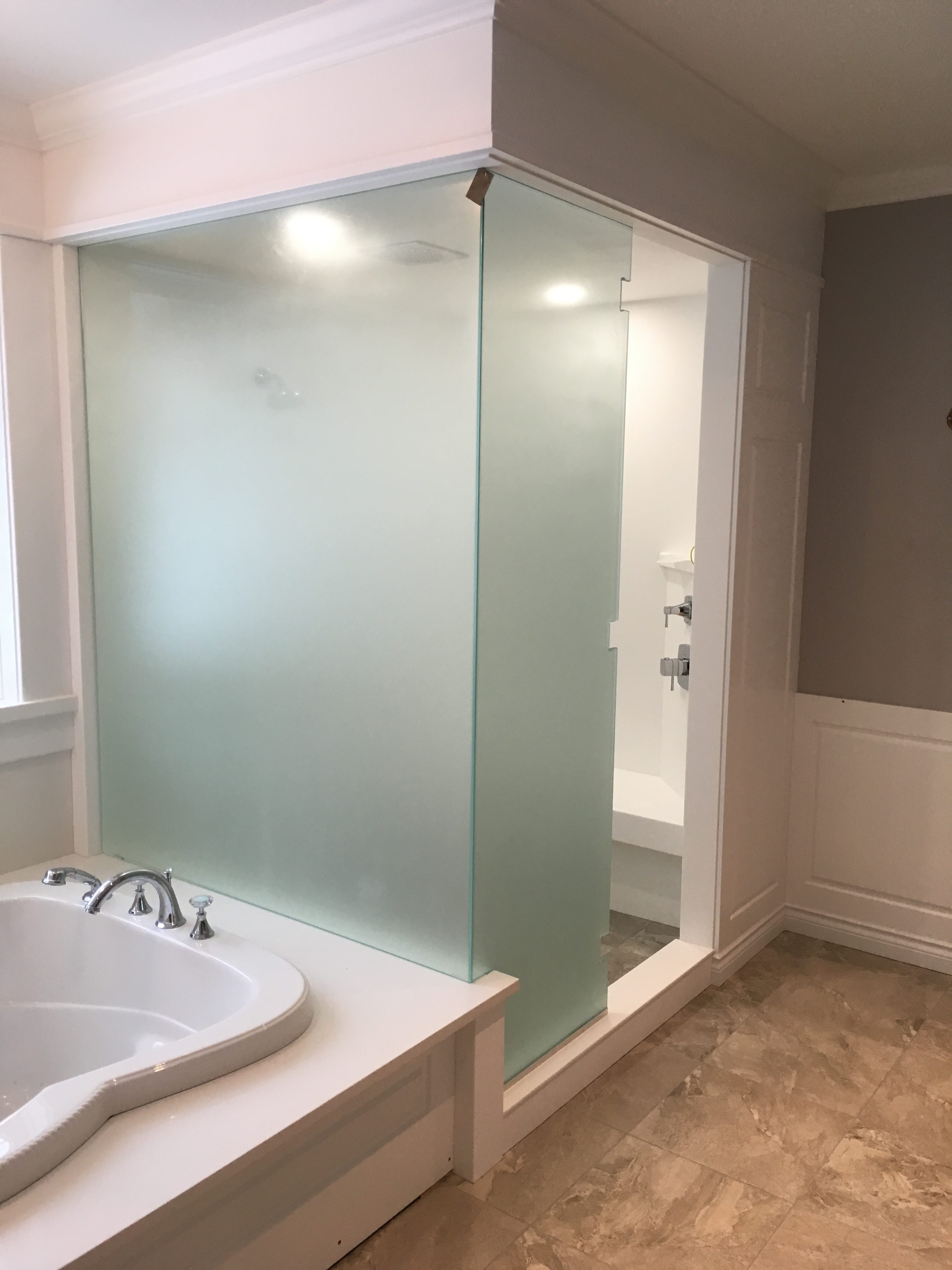 Solid Surface Showers Sims Countertops