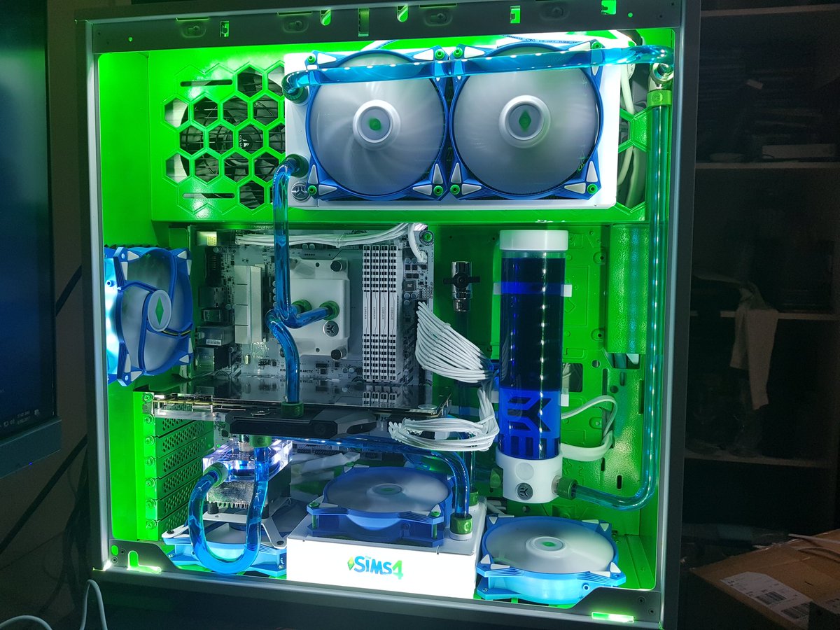 Check Out This Custom Built Sims 4 Themed Gaming PC SimsVIP