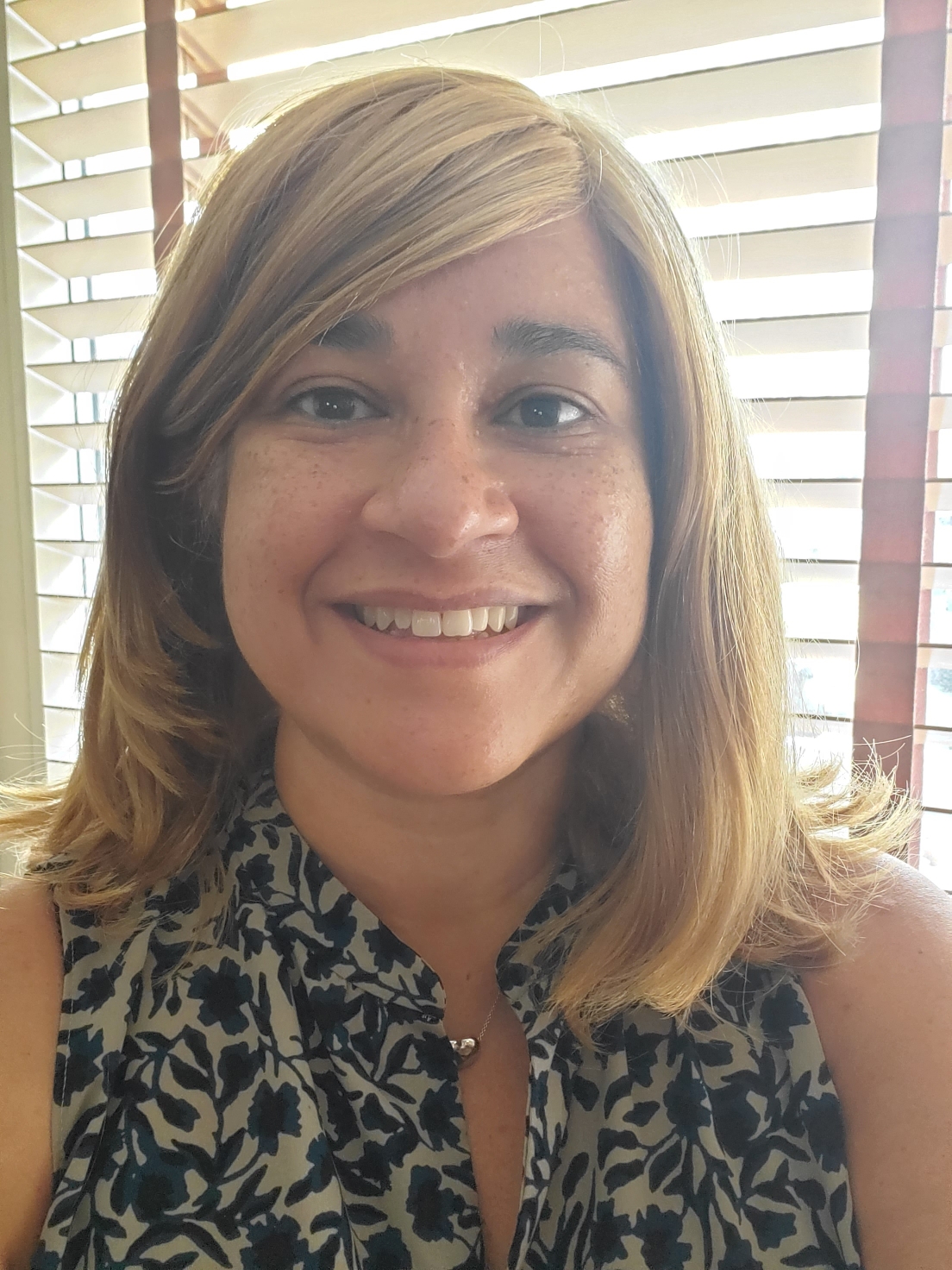 Sylvia Garcia Sinai EM