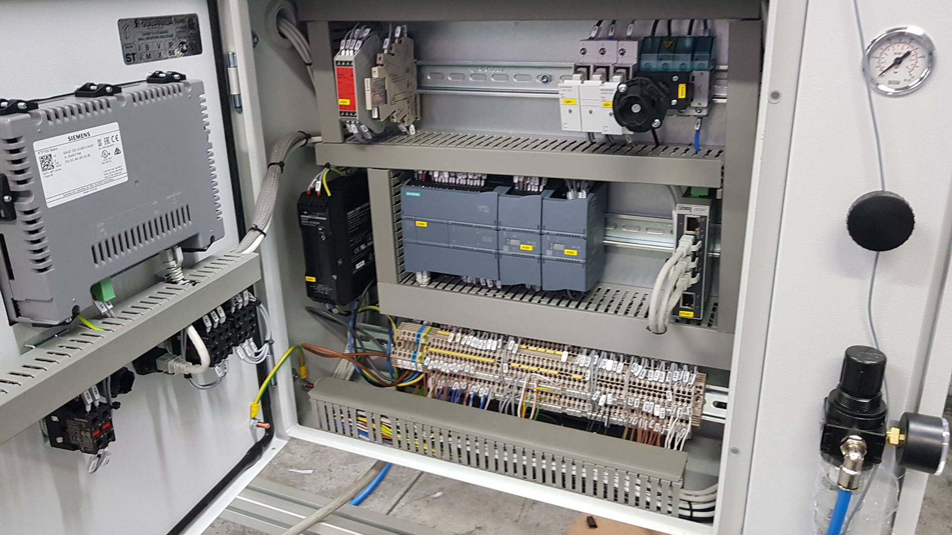 Industrial electrical switchboards Italian Industrial switchboards