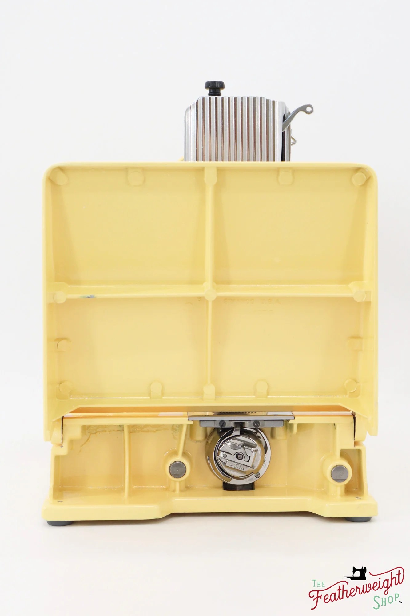 Singer Featherweight 221, AL562*** Fully Restored in Happy Yellow