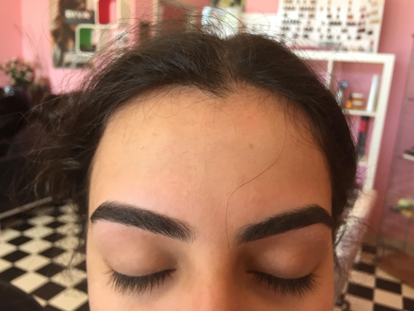 Lavish looks hair & beauty point Beauty Salons Campbellfield Melbourne VIC