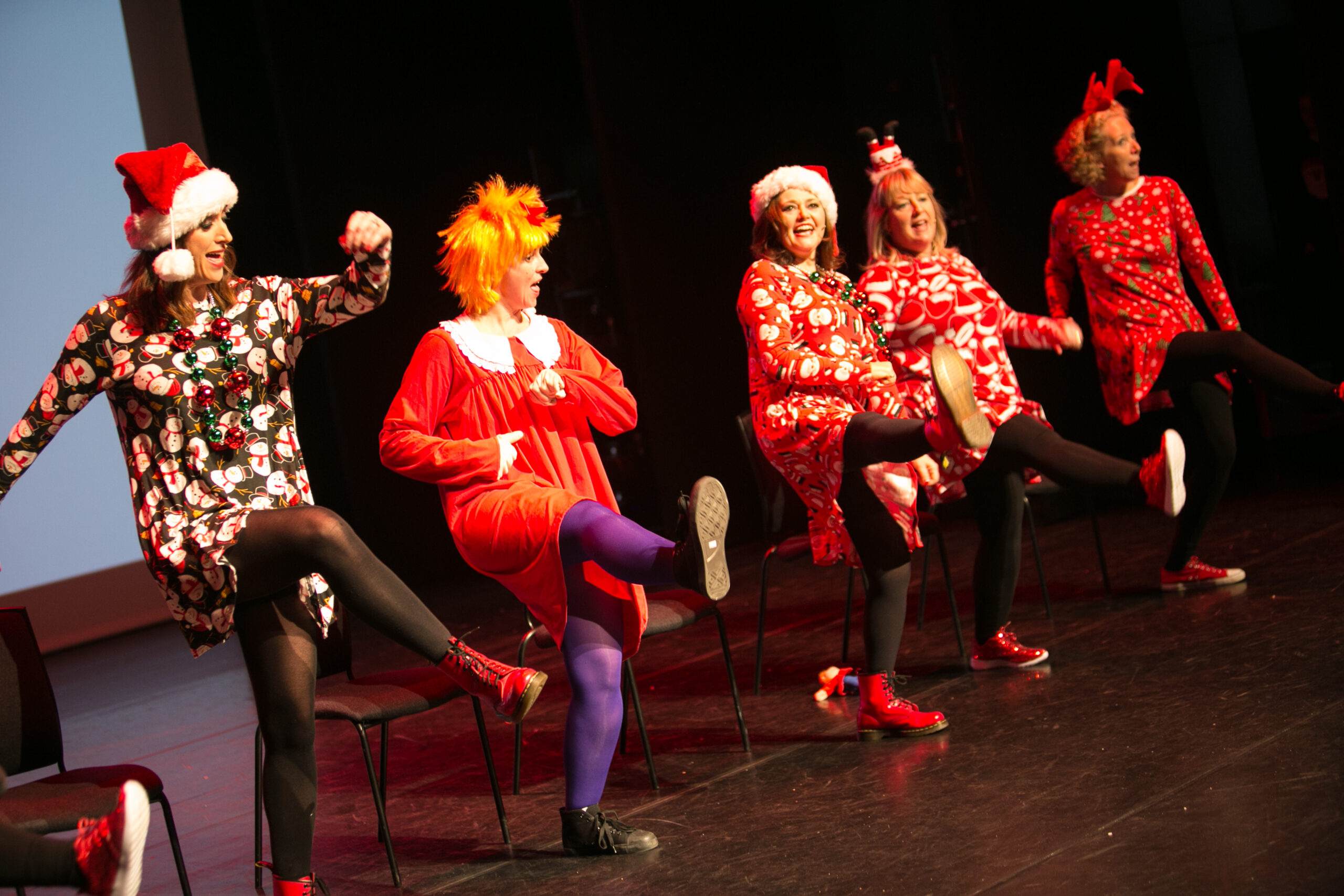 CHRISTMAS Singing Hands