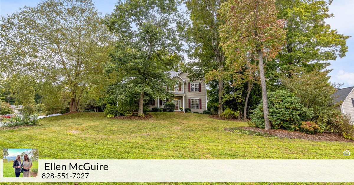 159 Riverbirch Dr, Fletcher, NC 28732