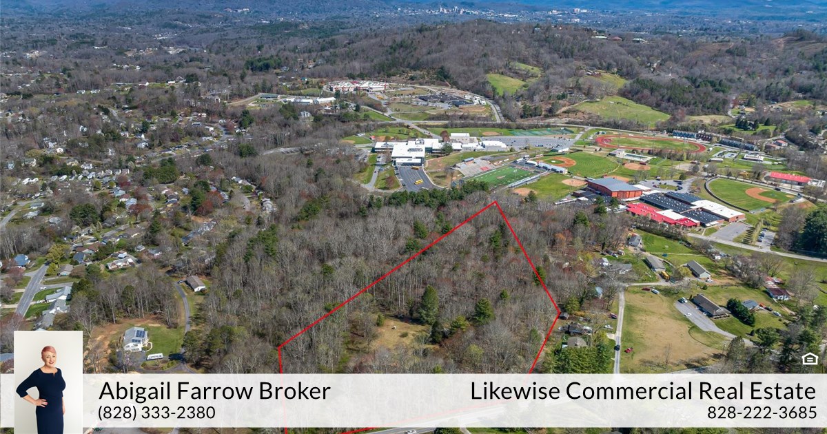 99999 Mt Carmel Rd, Asheville, NC 28806