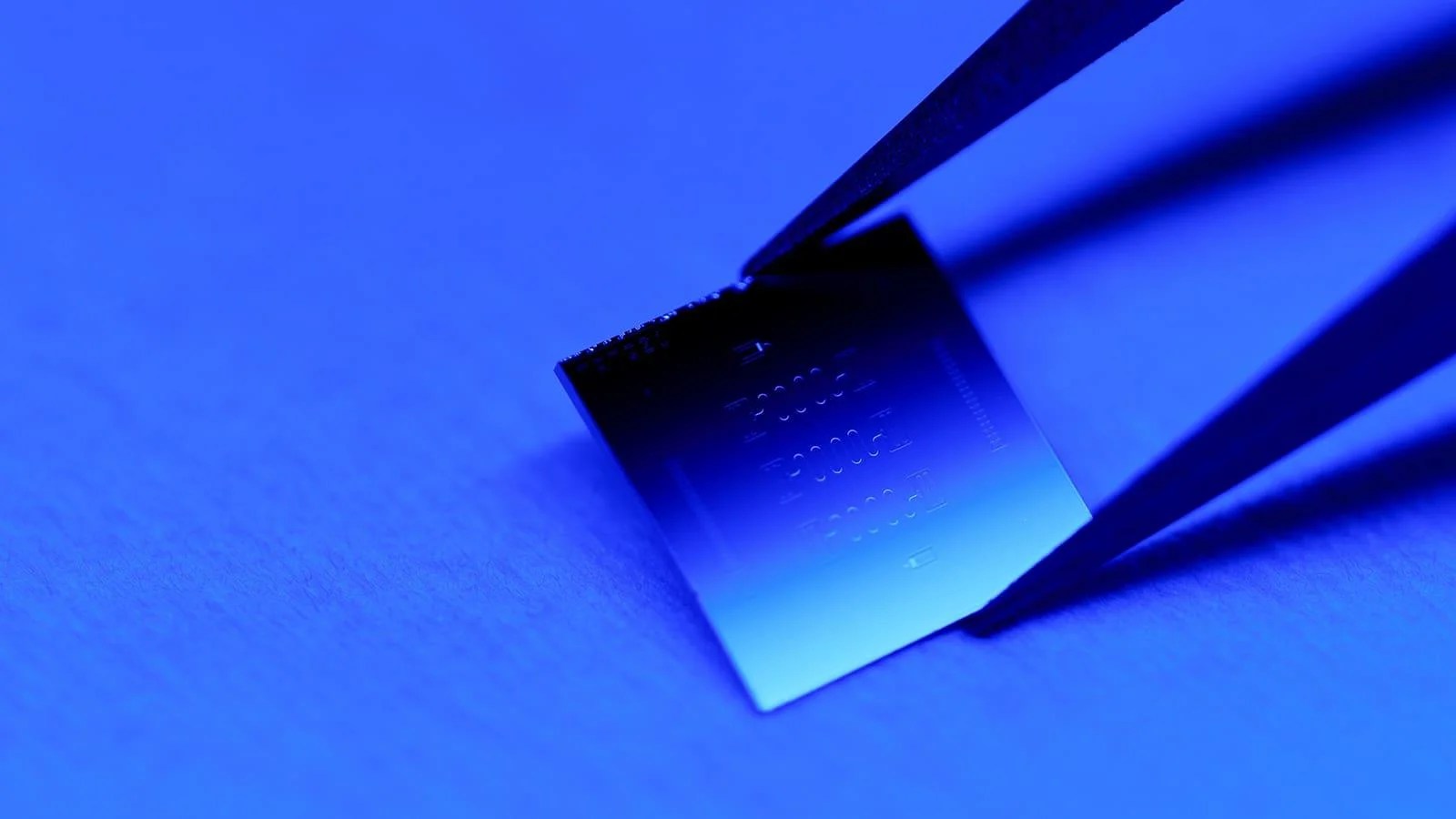 Record-Breaking Qubits Are Stable for 15 Times Longer Than Google and IBM’s Designs