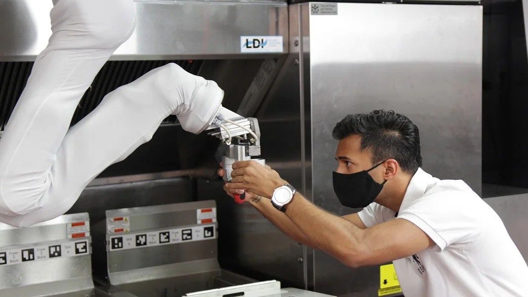 Flippy the Fast Food Robot Just Got Hired in 100 Restaurants