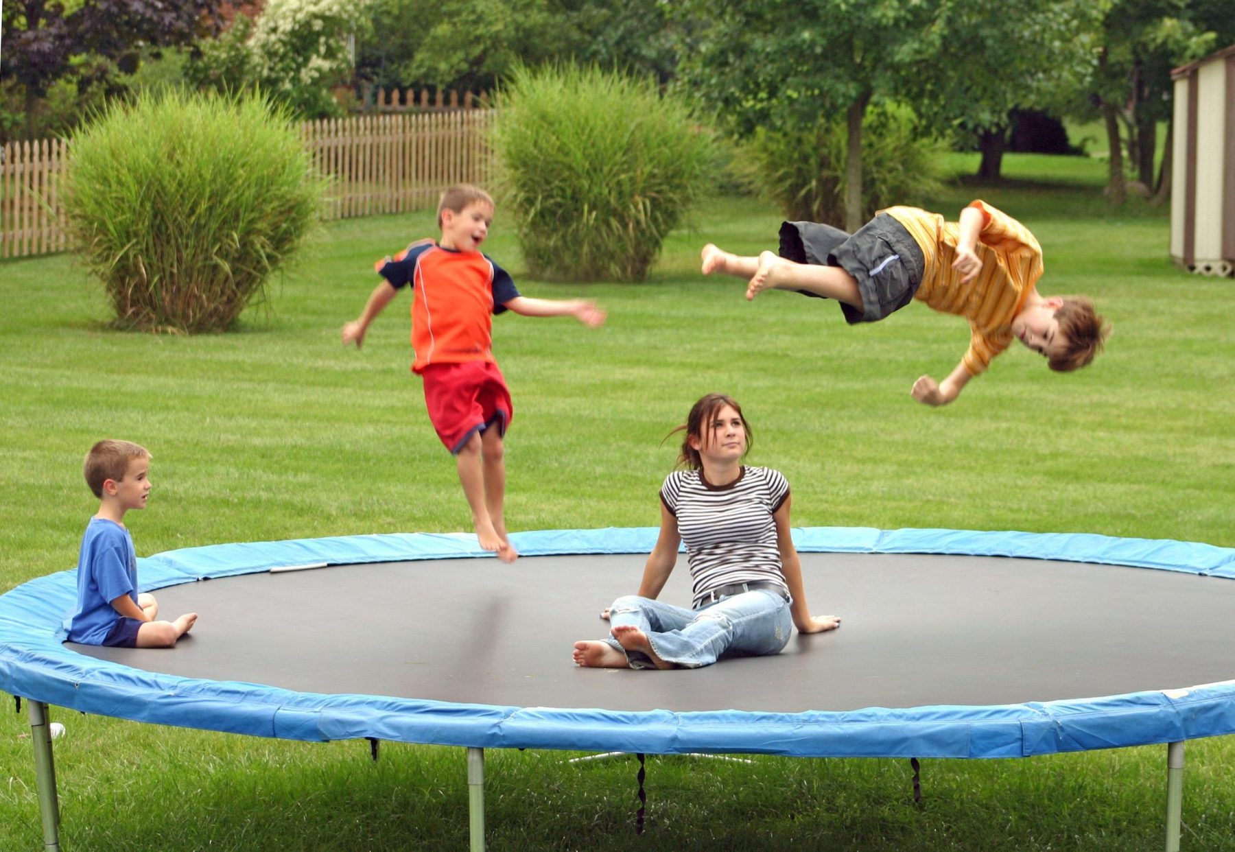 Keep Your Spine Safe On The Trampoline This Summer Dr. Stefano Sinicropi, M.D.