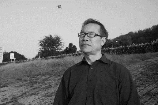 揭穿虛無，抵抗虛無——大陸先鋒詩歌的社會意識與時代命題