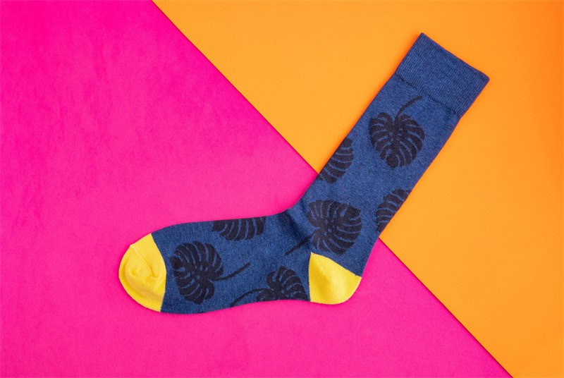 Custom Embroidered Socks Manufacturer Sinoknit