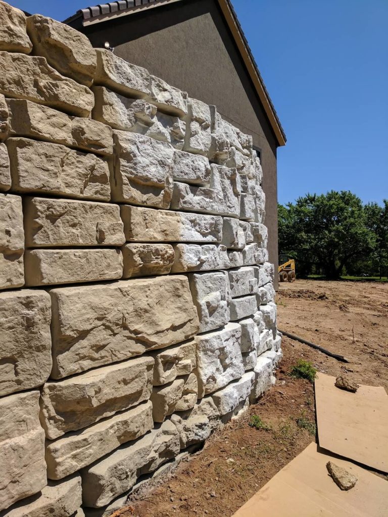 Staining RediRock Retaining Wall Blocks by SI Precast SI Precast