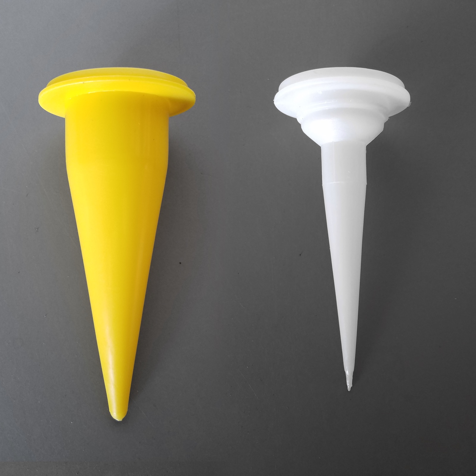 Caulk Gun Nozzles SIPSEAL