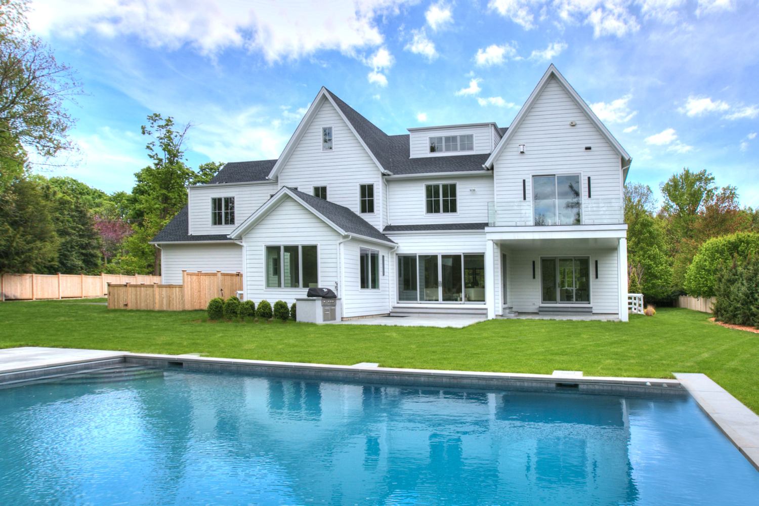 Greens Farms Road • SIR Development Residential Home Builders