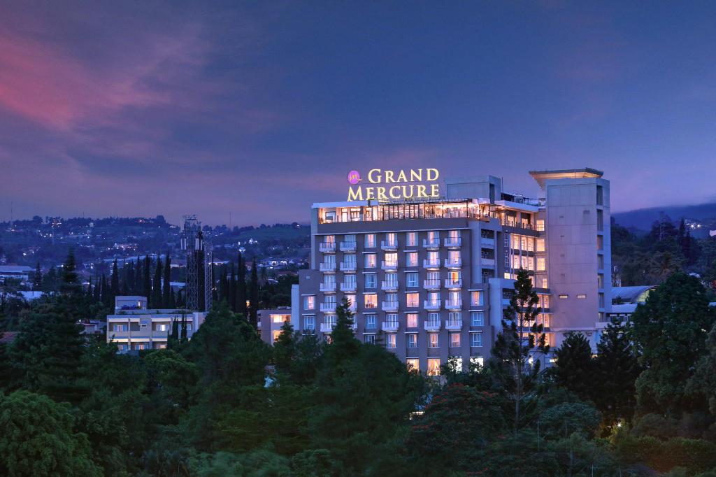 Grand Mercure Hotel Setiabudi Bandung to